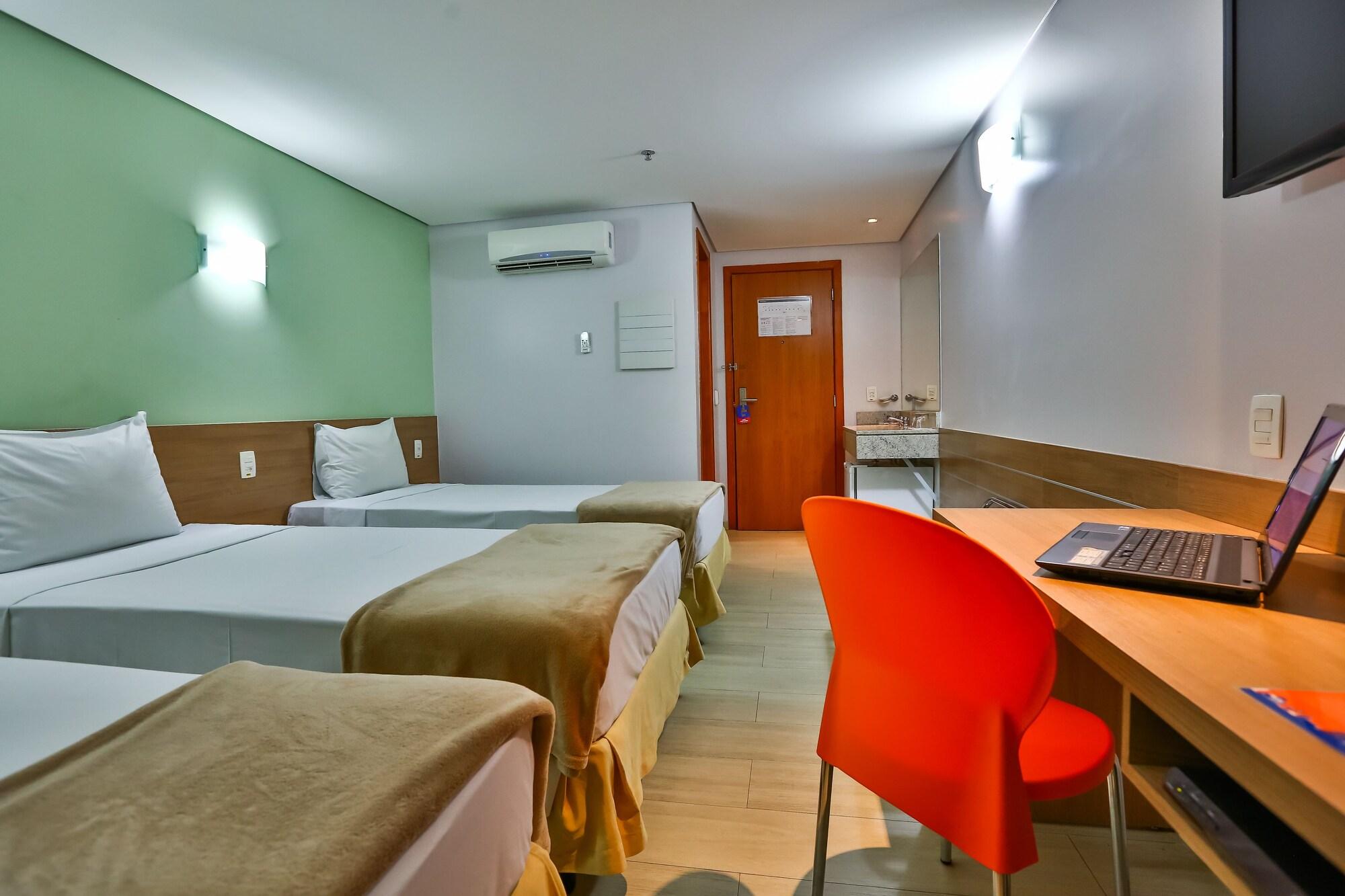 Hotel Go Inn Estacao Гояния Екстериор снимка
