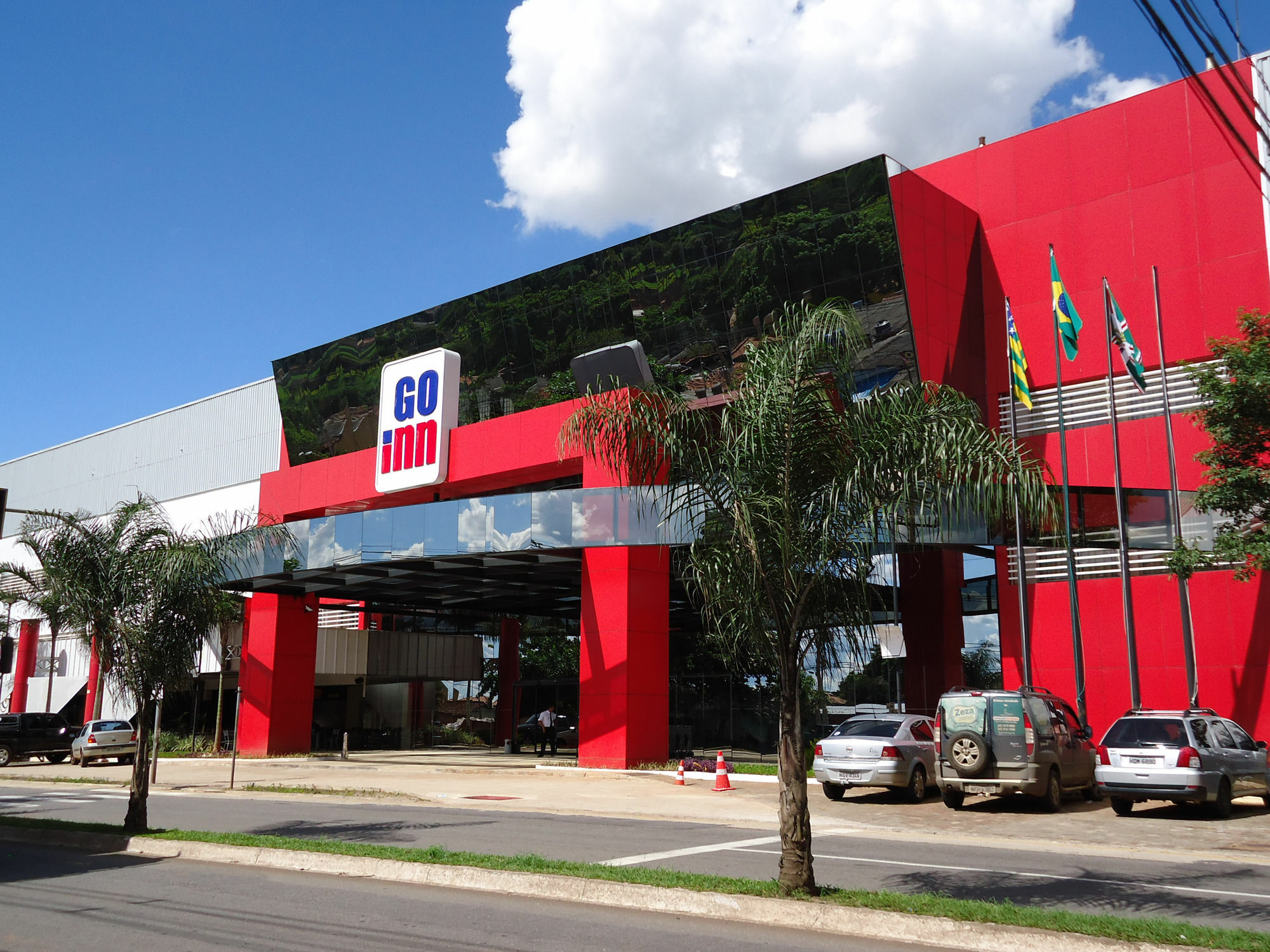 Hotel Go Inn Estacao Гояния Екстериор снимка